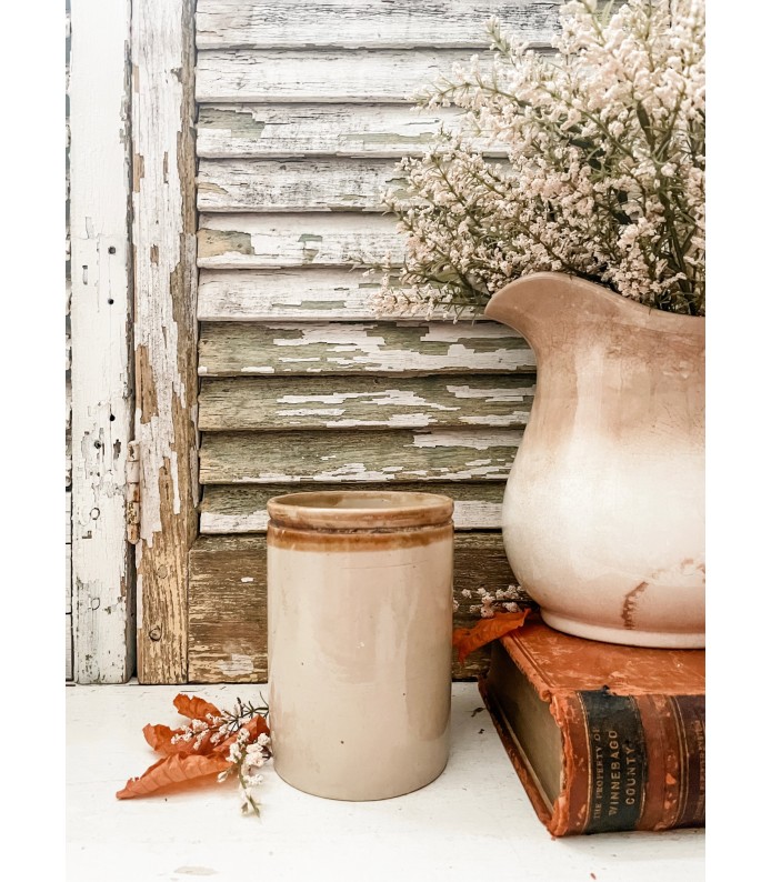 Antique Stoneware 2 lb Two Tone crock - Gorgeous coloring 
